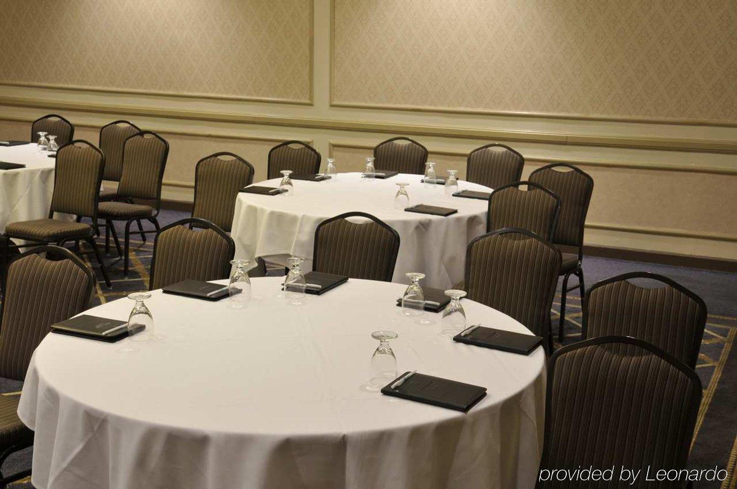 Ramada By Wyndham Southfield Hotel Facilities photo